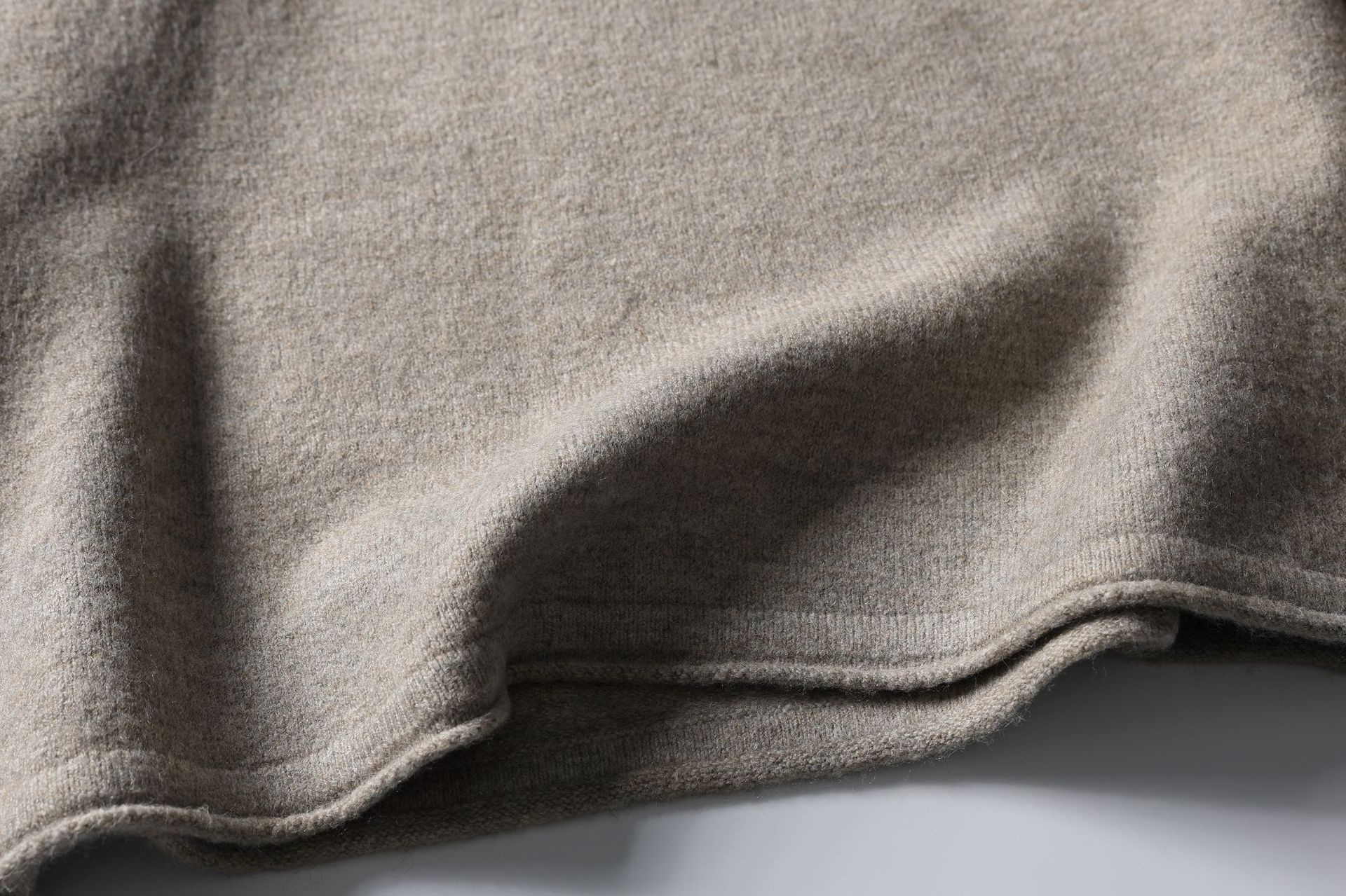 Turtleneck Polyester Blend Sweater For Men