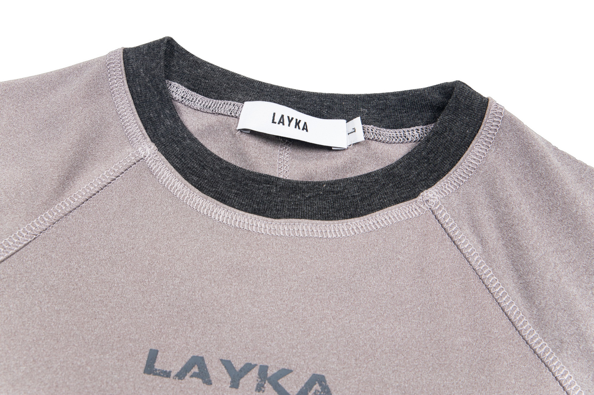 Irregular short sleeved T-shirt