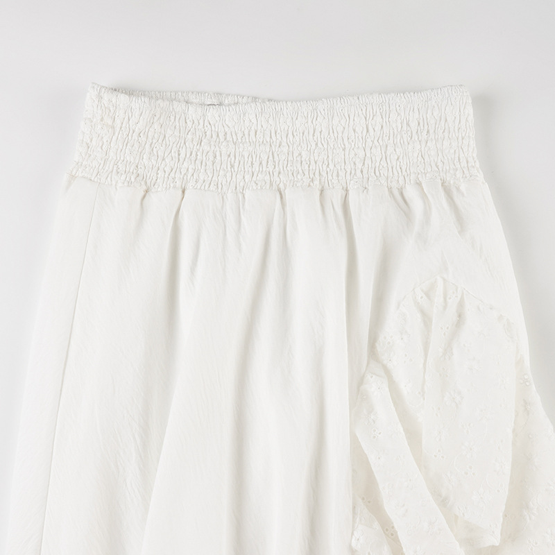 Asymmetrical Scalloped Edge High-Rise Swing Skirt