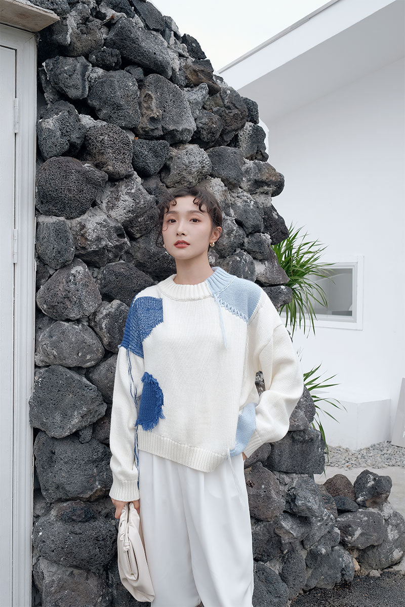 Ladies Ivory Fringe Relaxed Crew Sweater