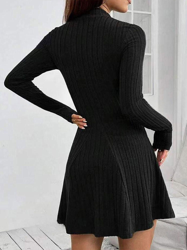 Ladies U-Neck Fitted Barred Dress