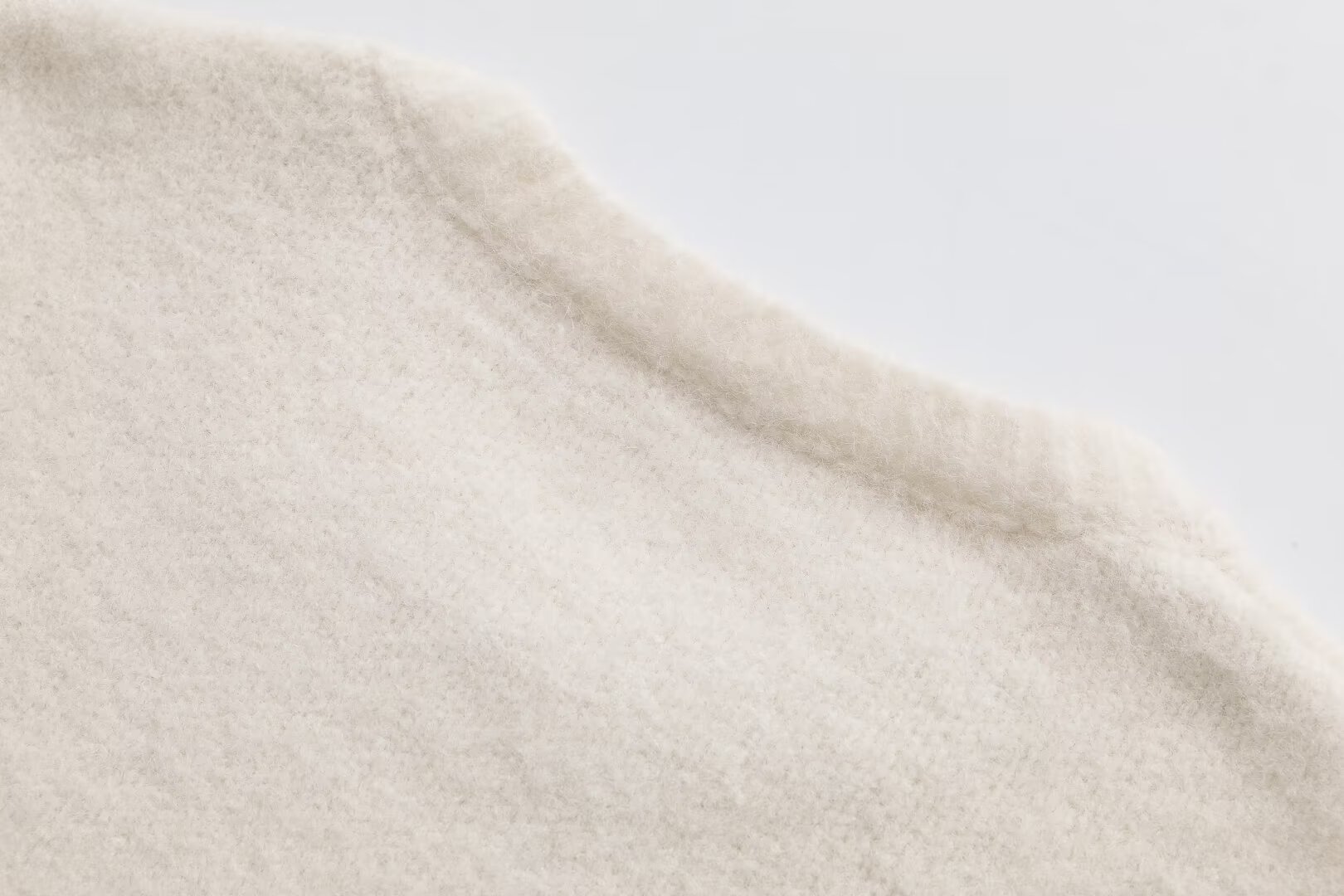 Crewneck Plain Cropped Polyester Sweater