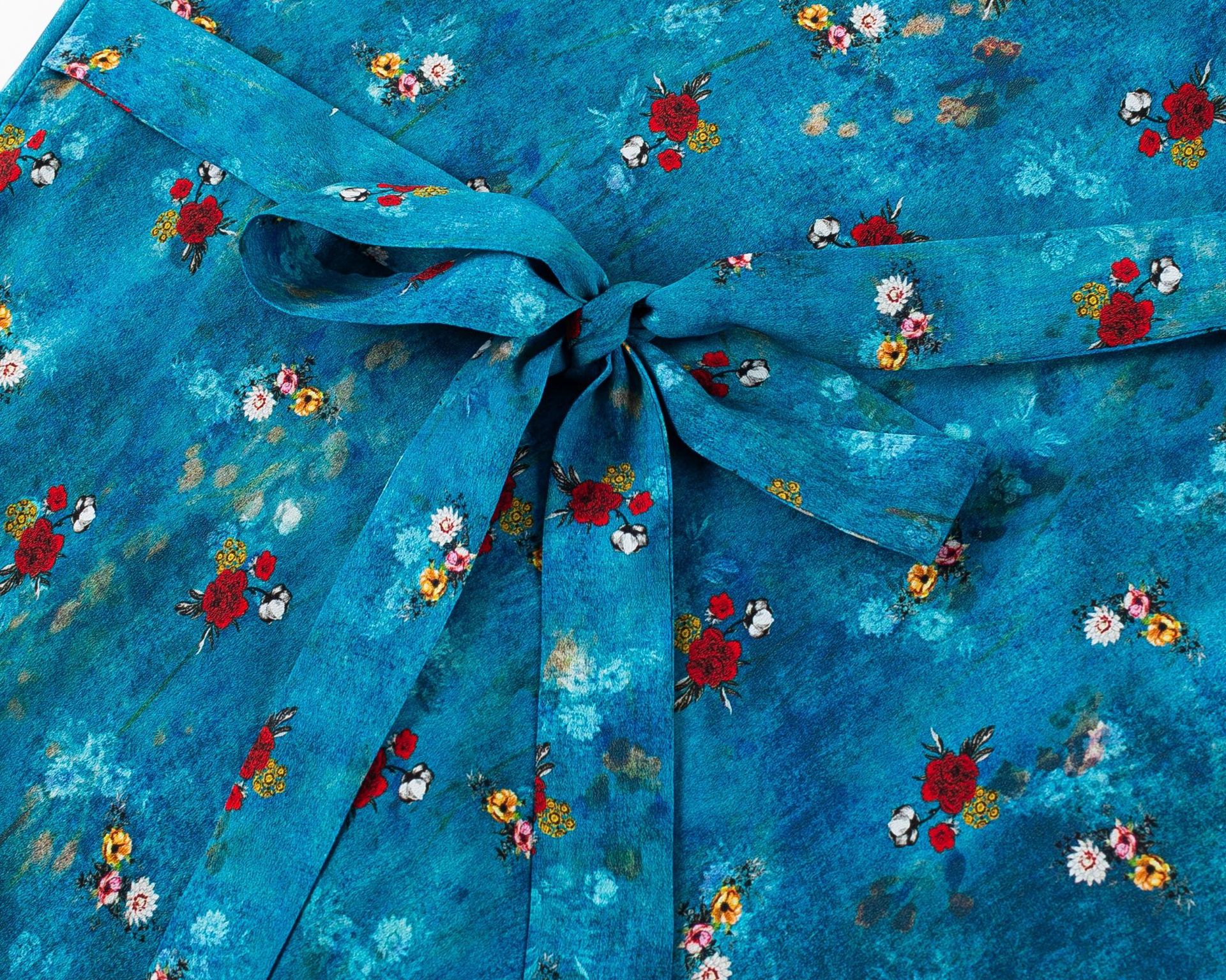 Ruffled Hem Blue Base Floral Print Waist-Cinched Dress