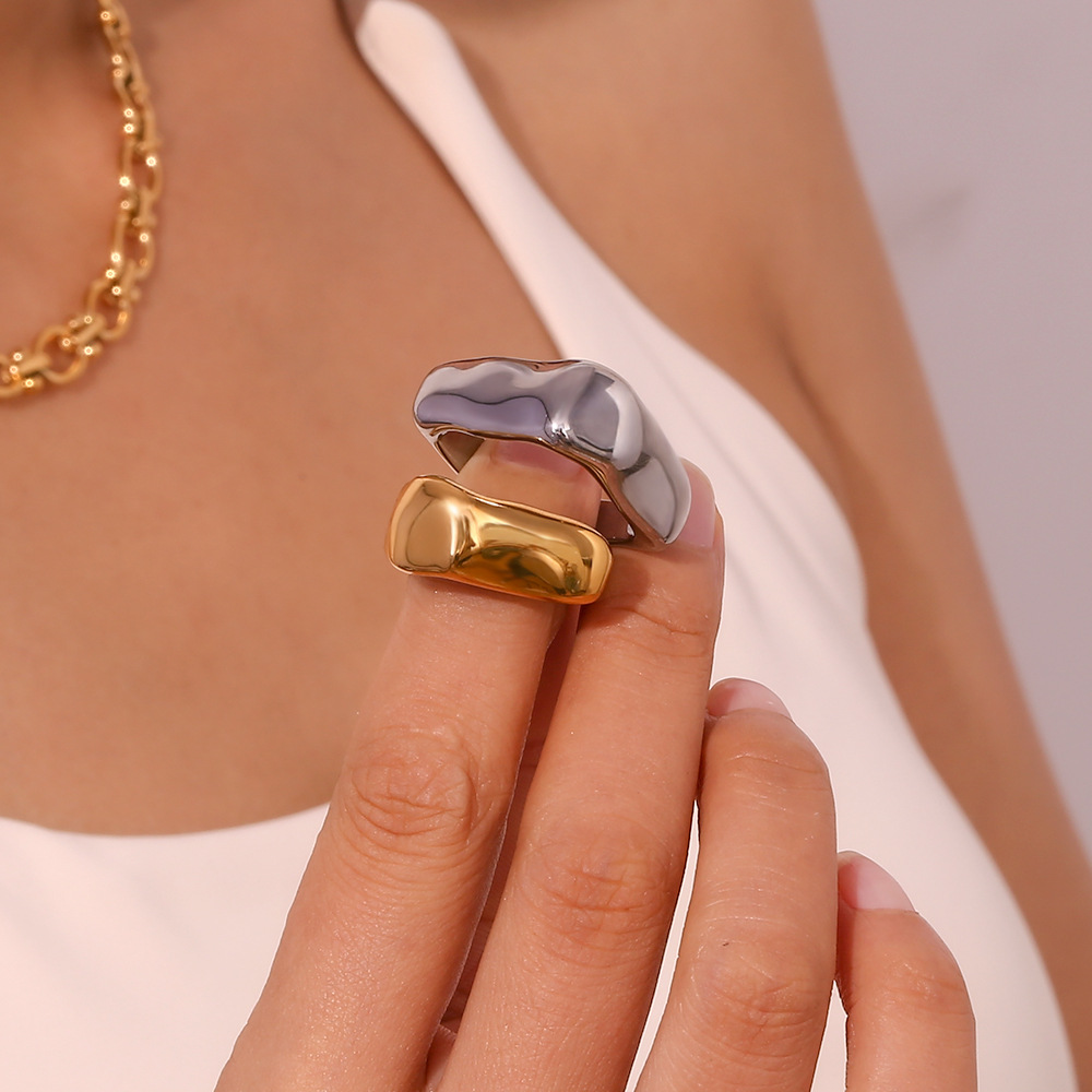 Uworld Stylish Stainless Steel Texture Ring Occident Simple 18k Gold Plated Finger for Women Jewelry bagues acier inoxidable fem