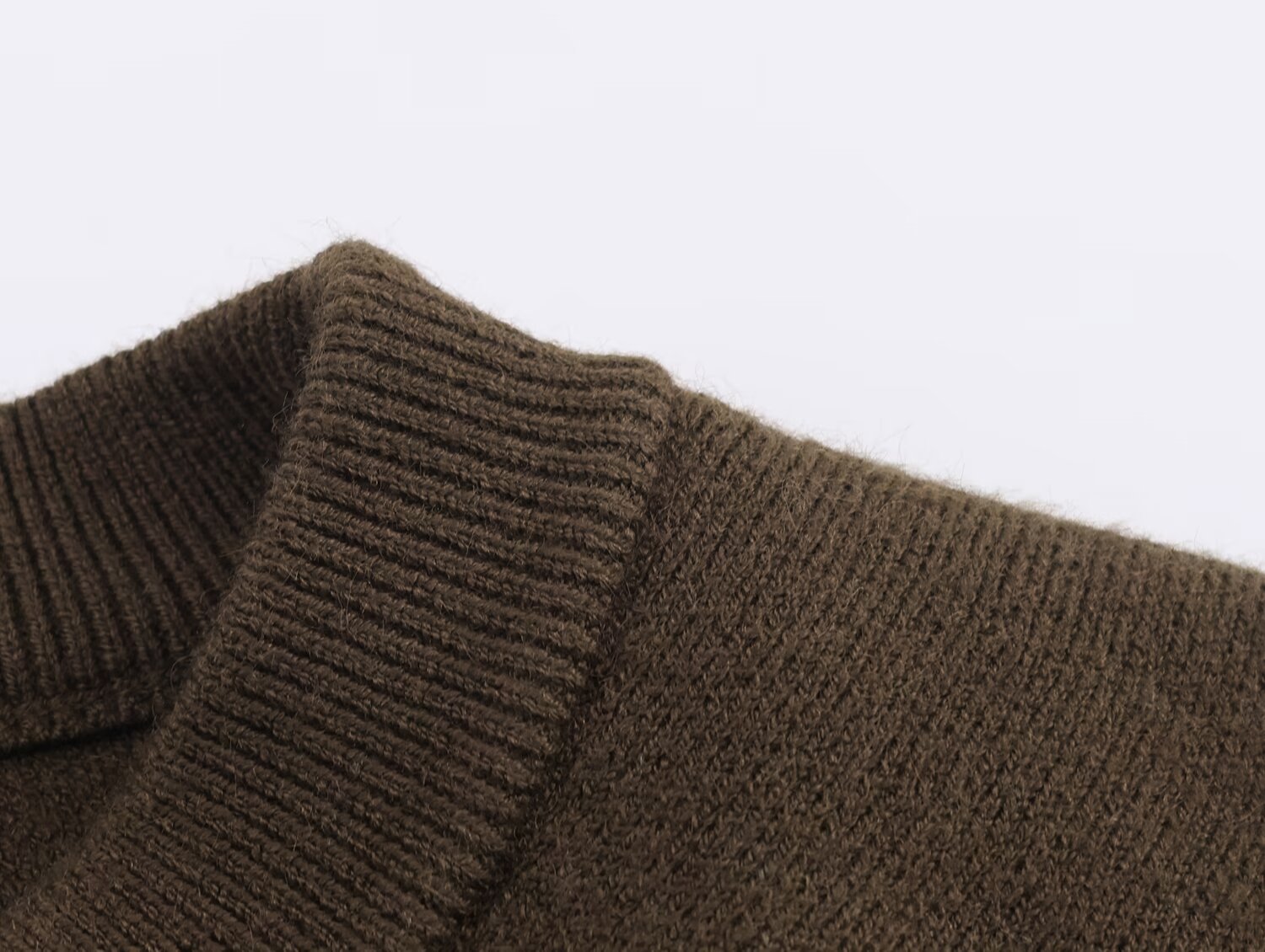Polyester Plain Tiered Batwing Collarless Sweater