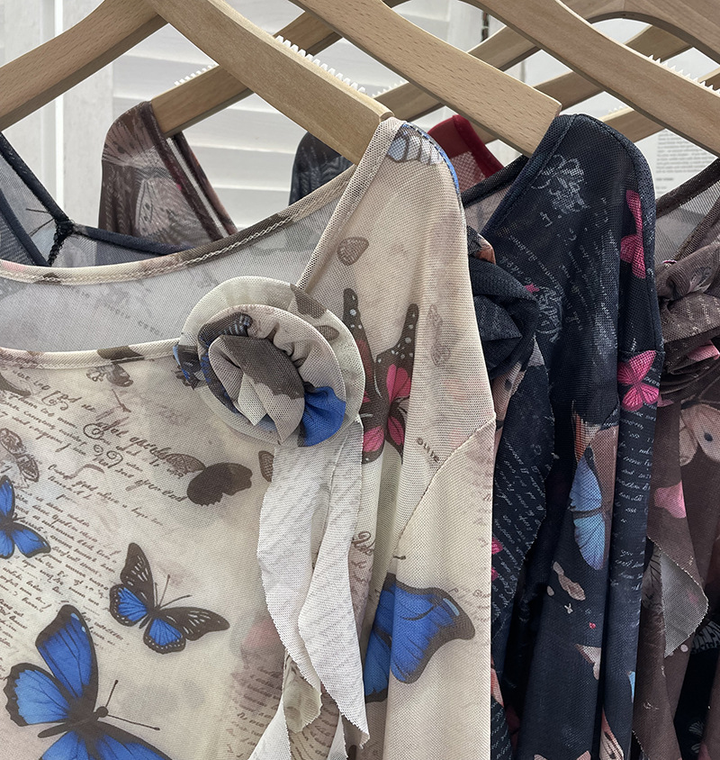 Asymmetric Pointed Floral Off-Shoulder Full Sleeve Top