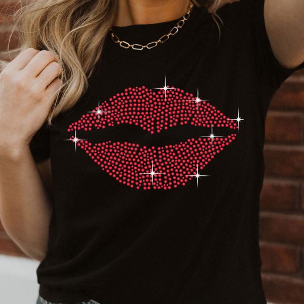 Black Shiny Lip Shape Graphic Crew Neck Tee