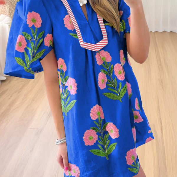Blue Striped Trim Short Sleeve Split Neck Floral Mini Dress