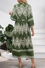 Green Abstract Geometric Print Long Sleeve Vacation Dress - Image 2
